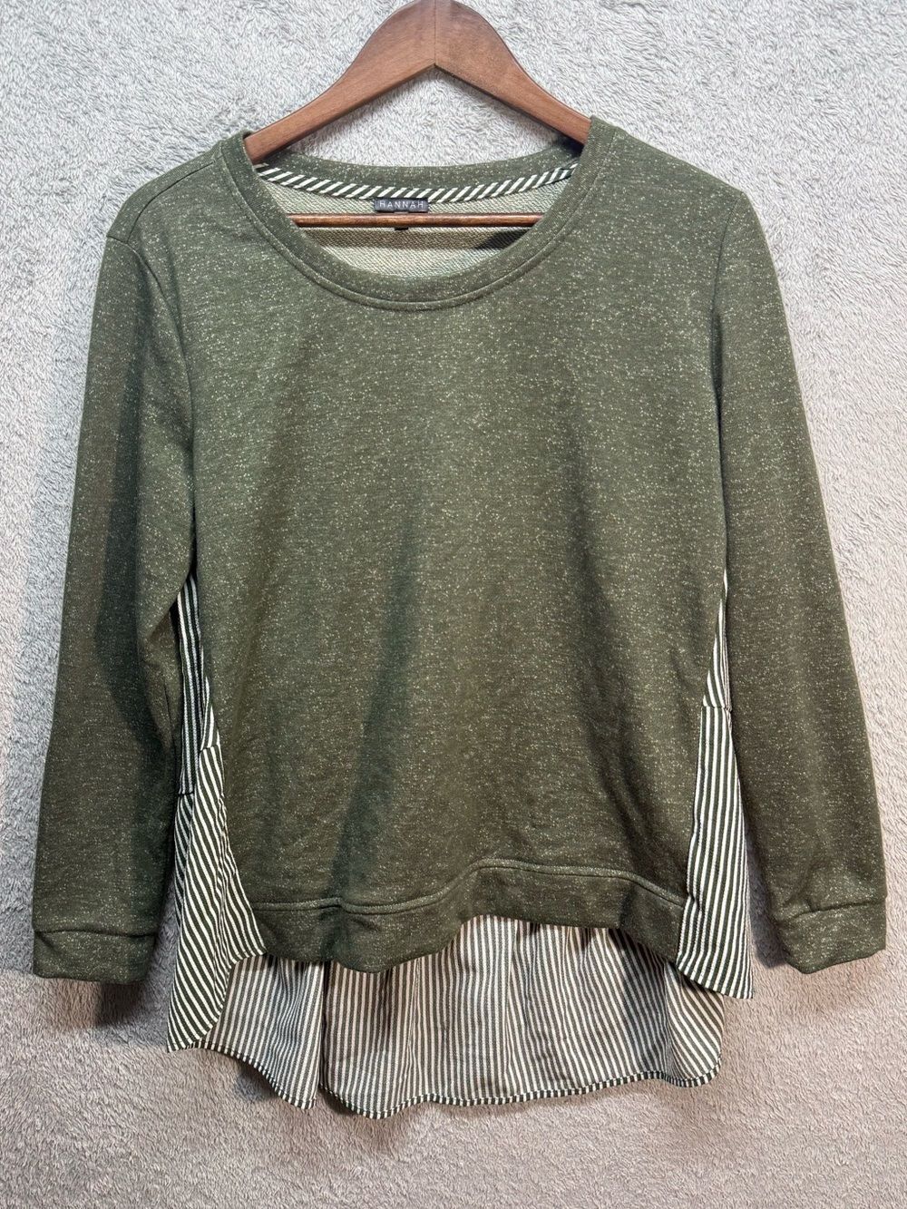 HANNAH Olive Green Heathered Crewneck Top Mixed Media Striped Back Size M